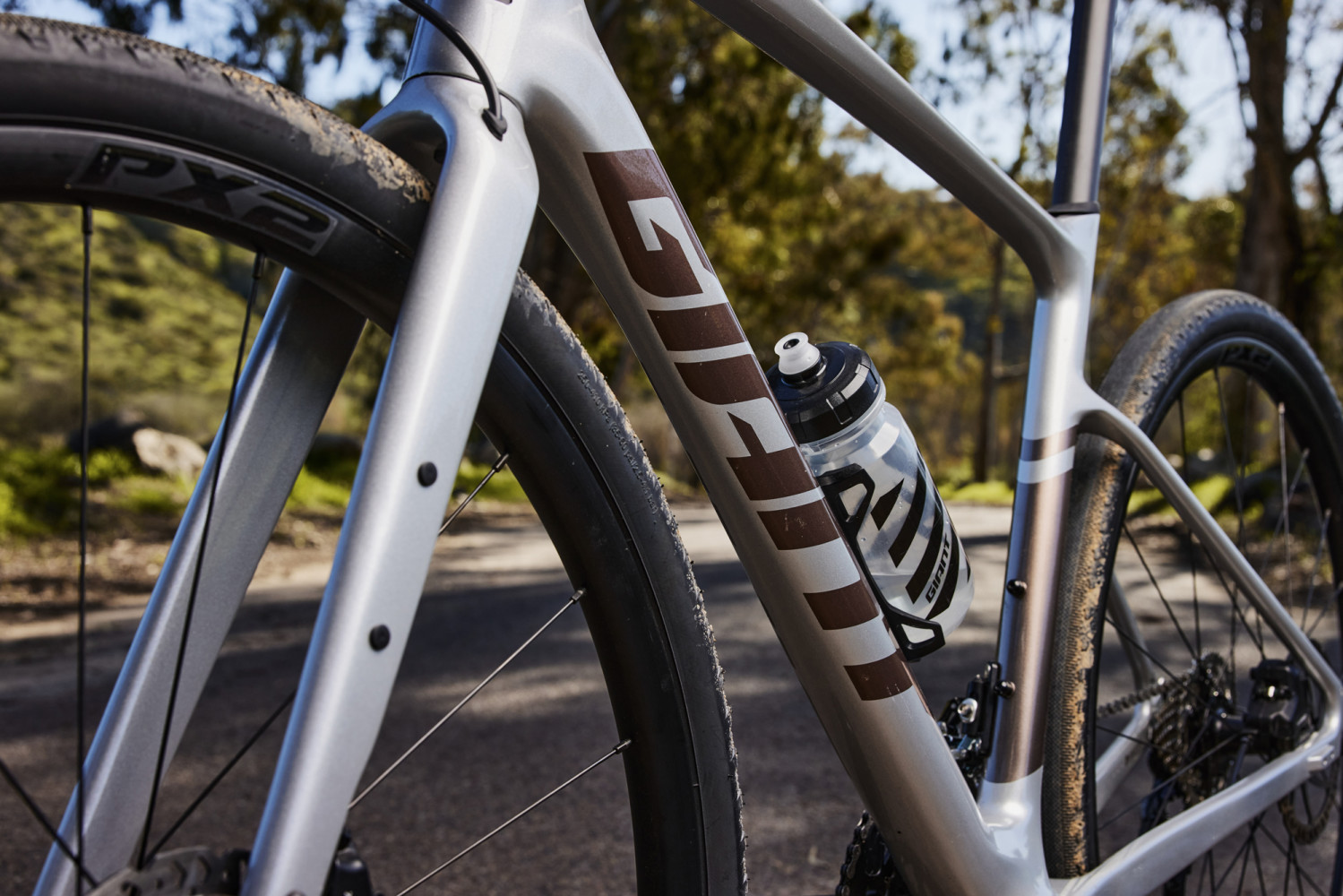 Giant FastRoad AR Advanced 1